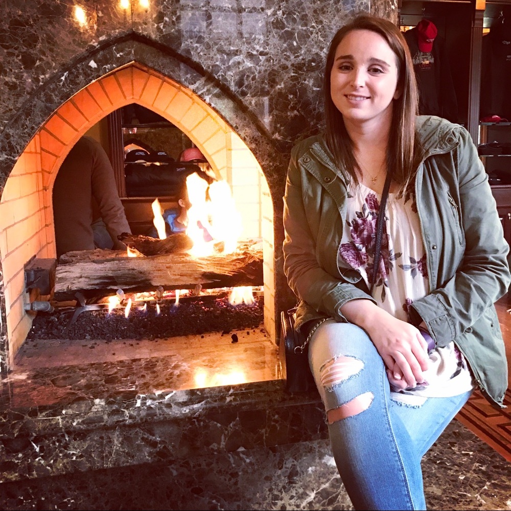 Meet your Posher, Taylor